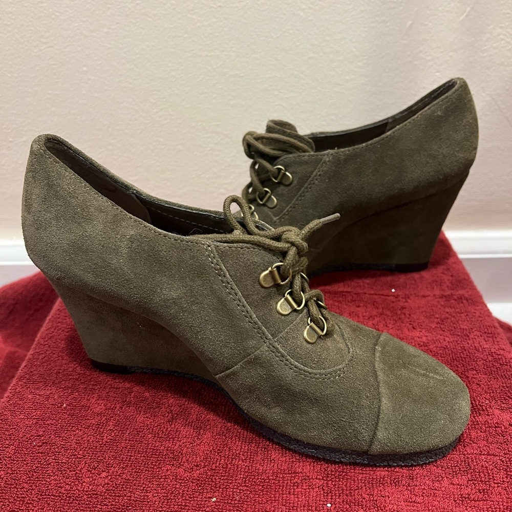 Green Suede Wedges